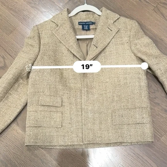 Vintage Ralph Lauren Tan Herringbone Jacket
Size 10 old money preppy Italian - Picture 10 of 11